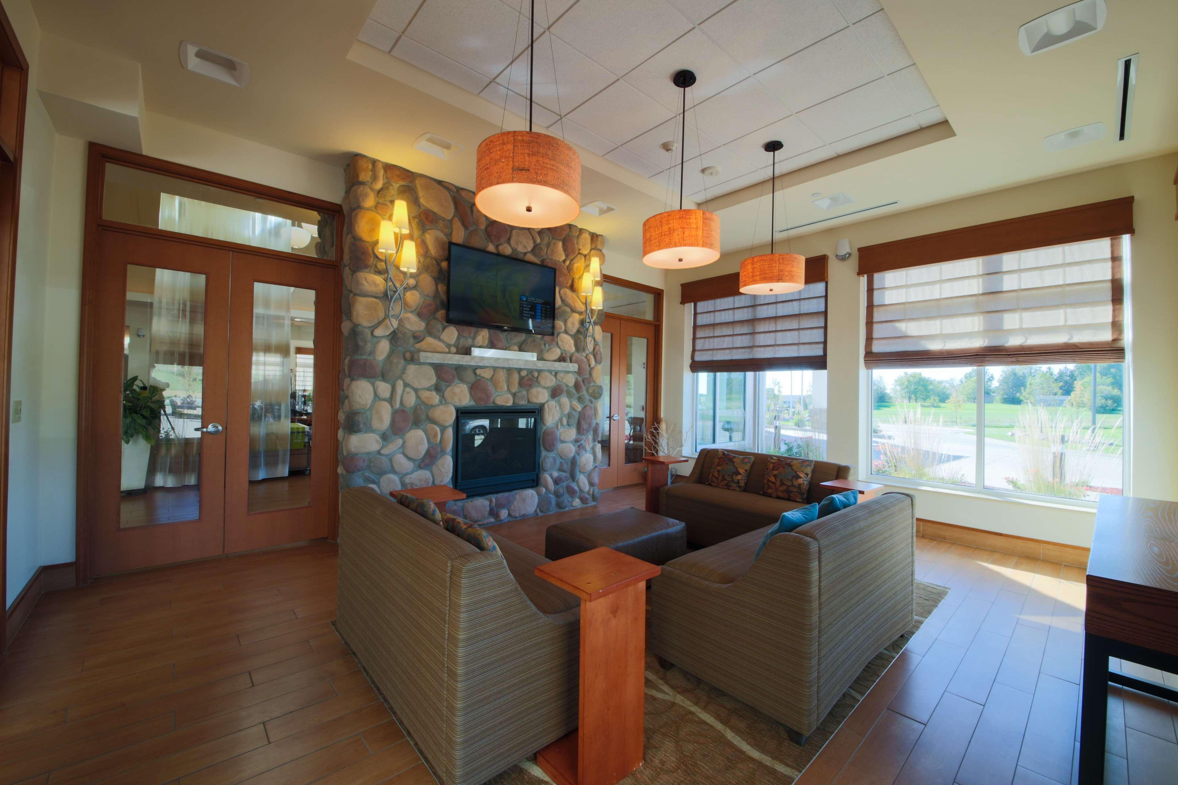 Hilton Garden Inn Cedar Falls Conference Center Εξωτερικό φωτογραφία