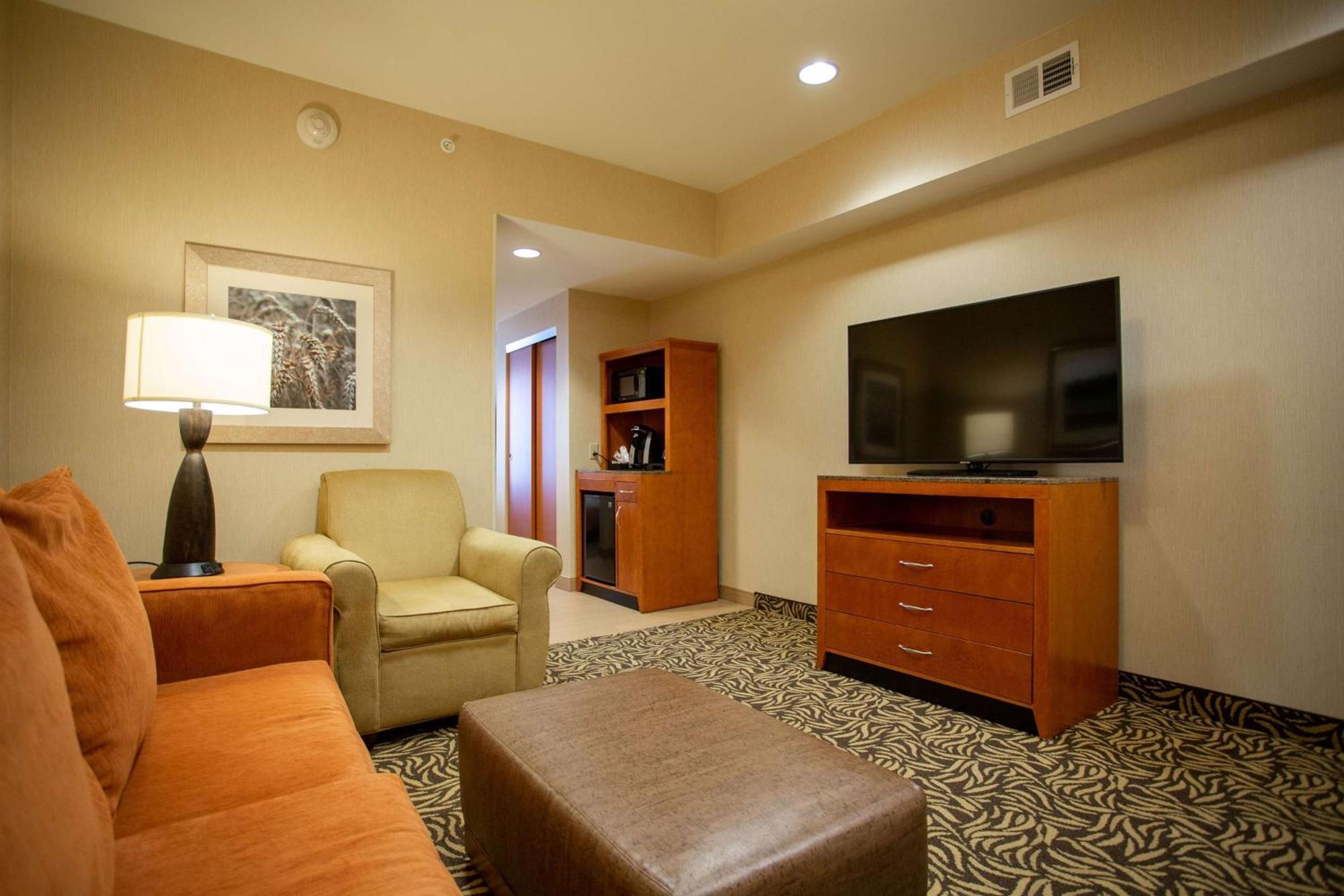 Hilton Garden Inn Cedar Falls Conference Center Εξωτερικό φωτογραφία