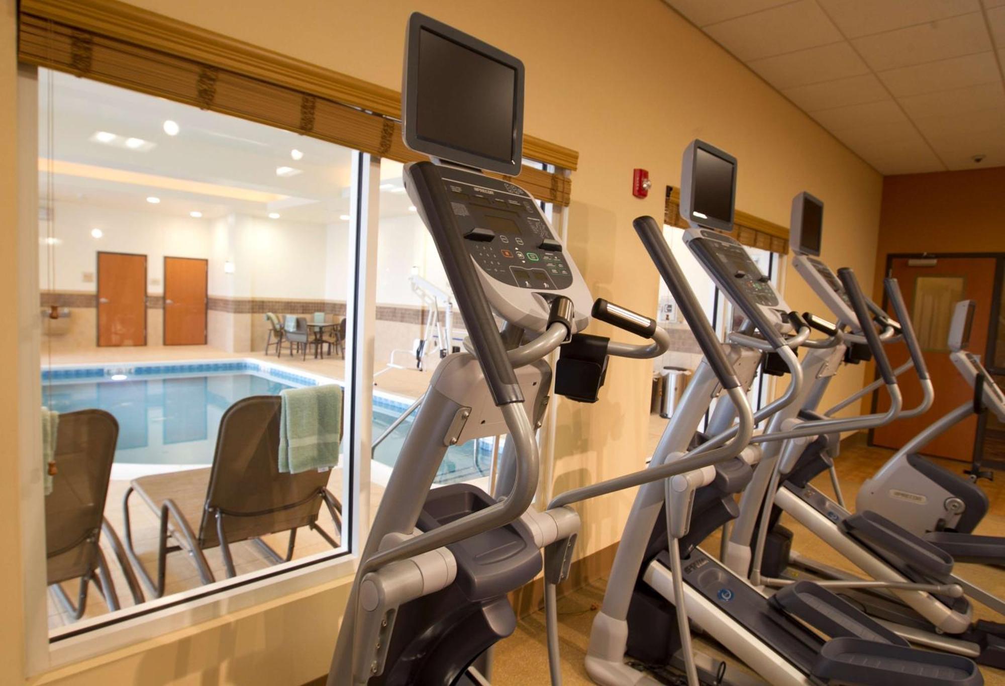 Hilton Garden Inn Cedar Falls Conference Center Εξωτερικό φωτογραφία